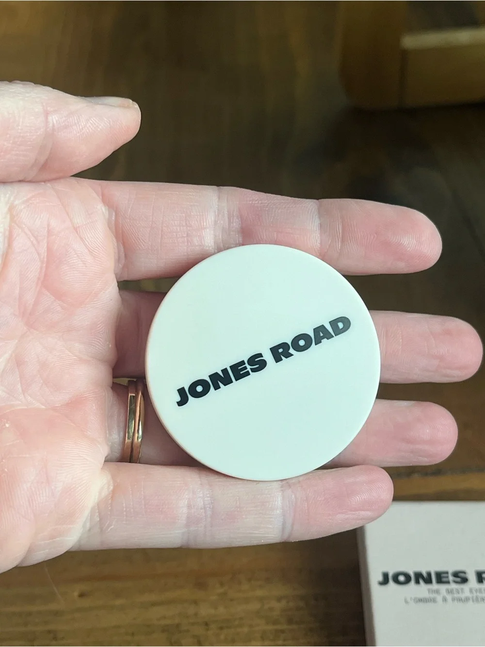 Jones Road The Best Eyeshadow - Penny